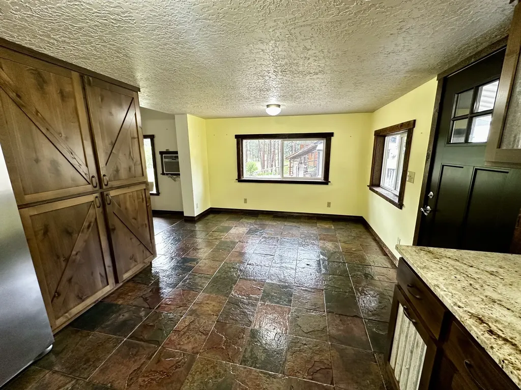 1510 Riverbend Road Superior MT 59872