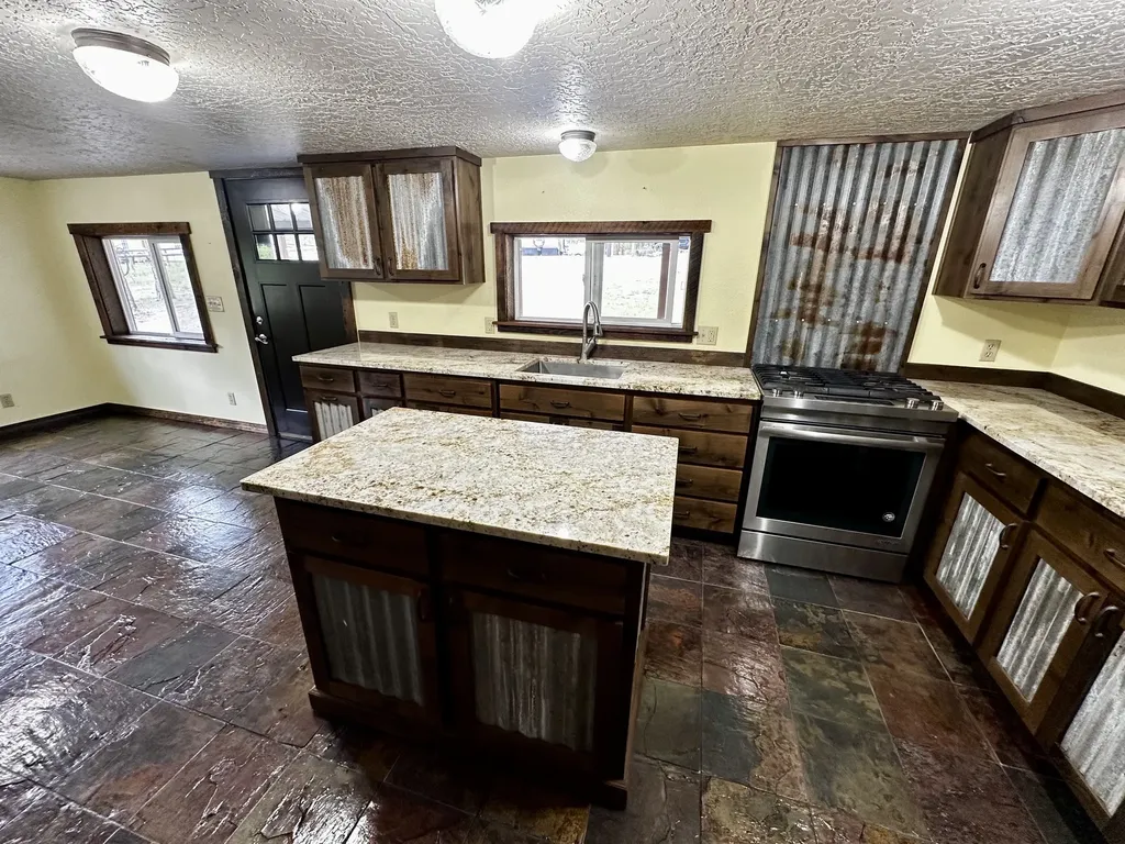 1510 Riverbend Road Superior MT 59872