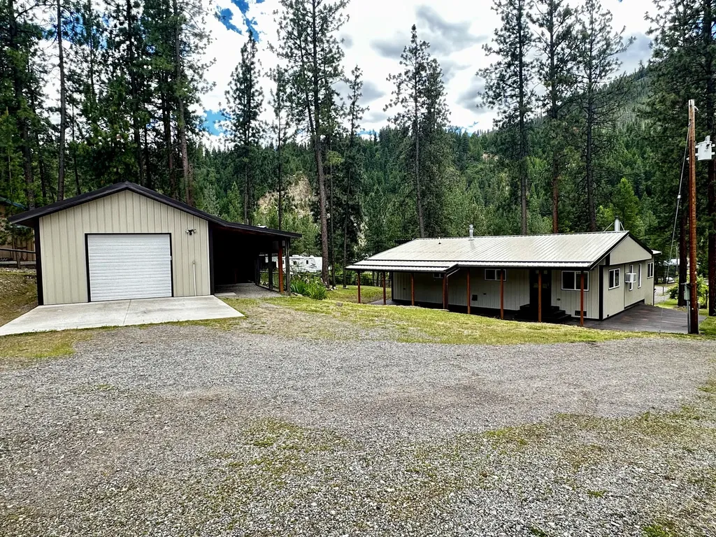 1510 Riverbend Road Superior MT 59872