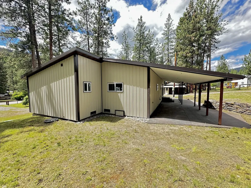 1510 Riverbend Road Superior MT 59872