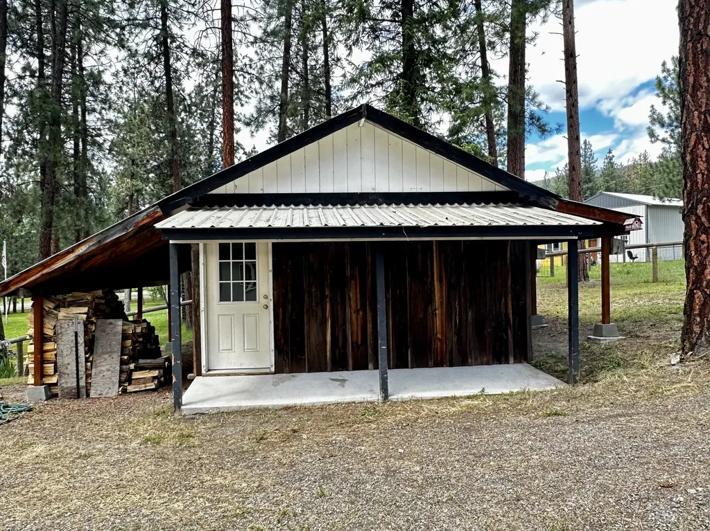 1510 Riverbend Road Superior MT 59872