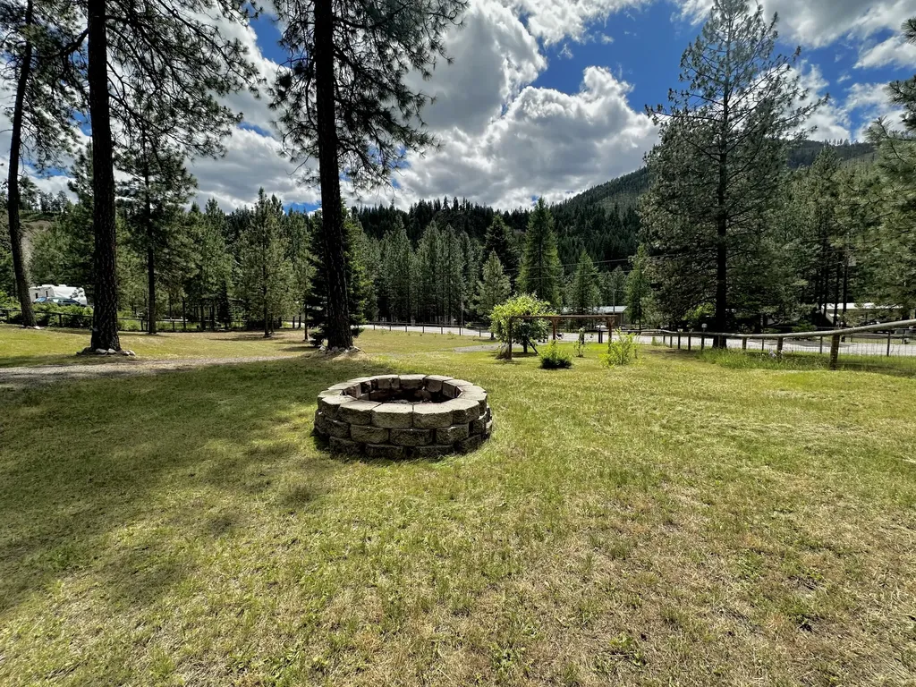 1510 Riverbend Road Superior MT 59872