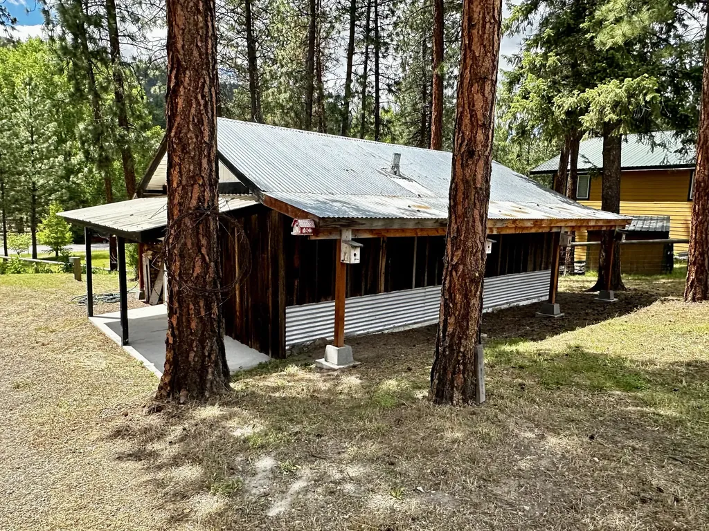 1510 Riverbend Road Superior MT 59872