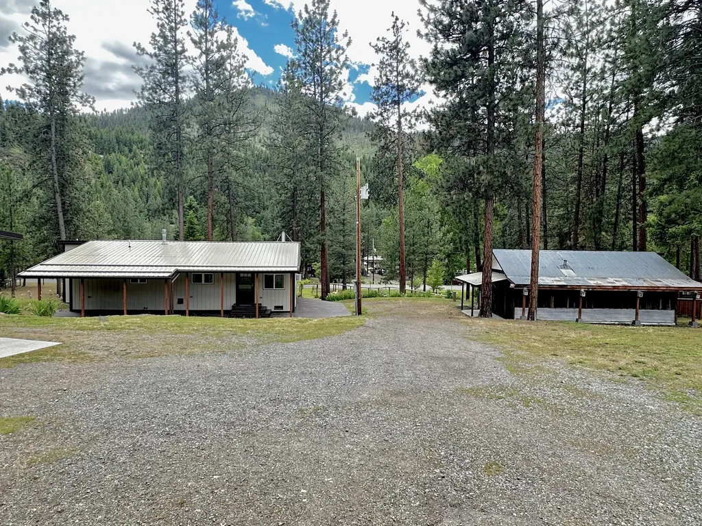 1510 Riverbend Road Superior MT 59872