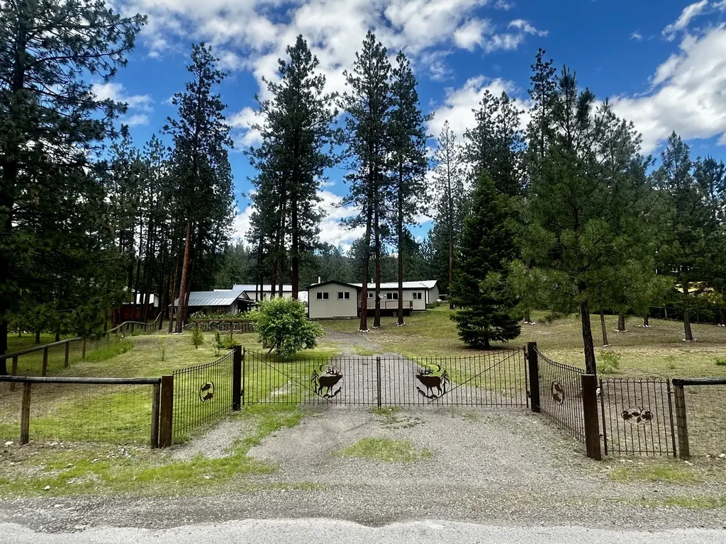 1510 Riverbend Road Superior MT 59872