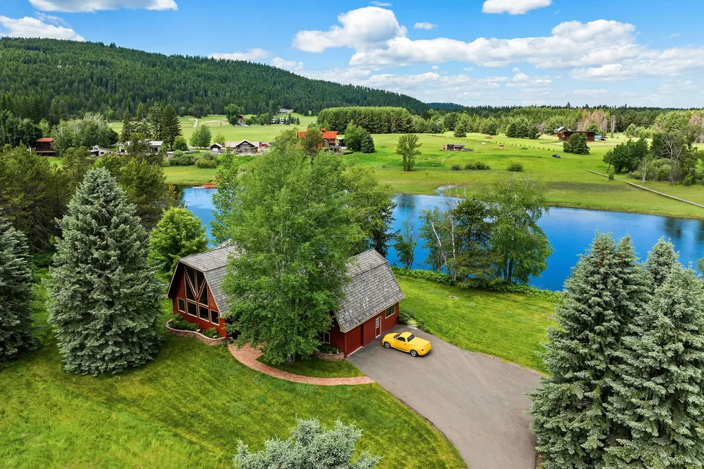 1160 Swan Horseshoe Drive Bigfork MT 59911