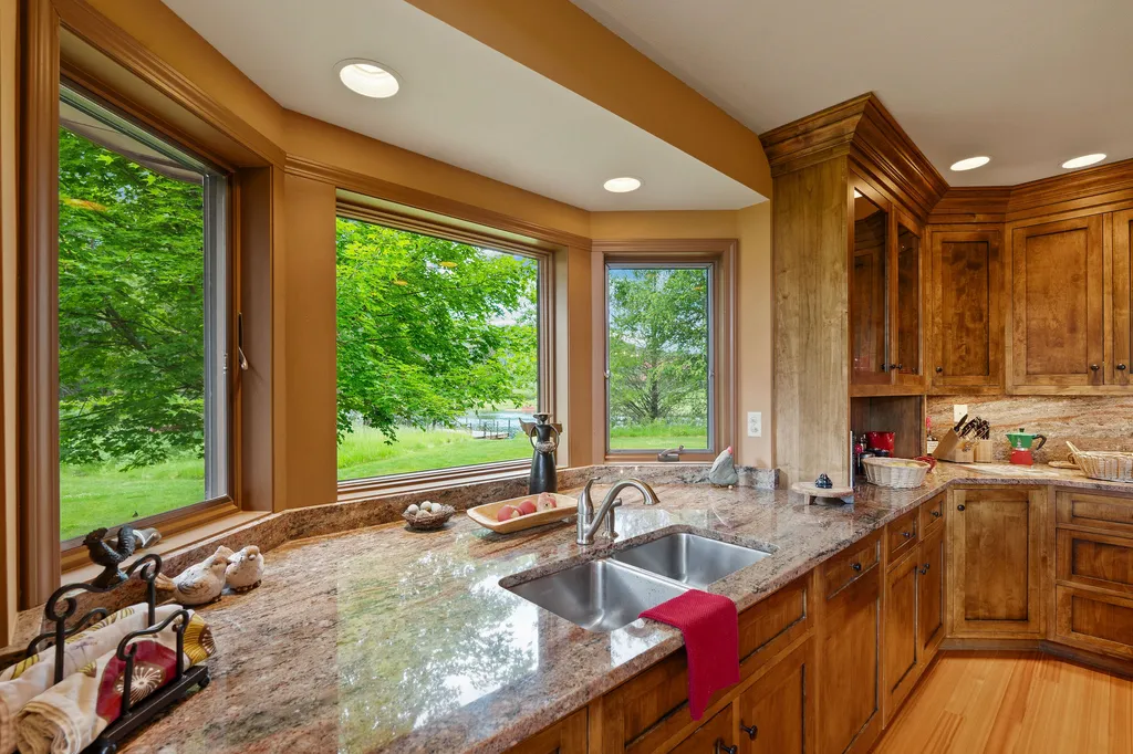 1160 Swan Horseshoe Drive Bigfork MT 59911