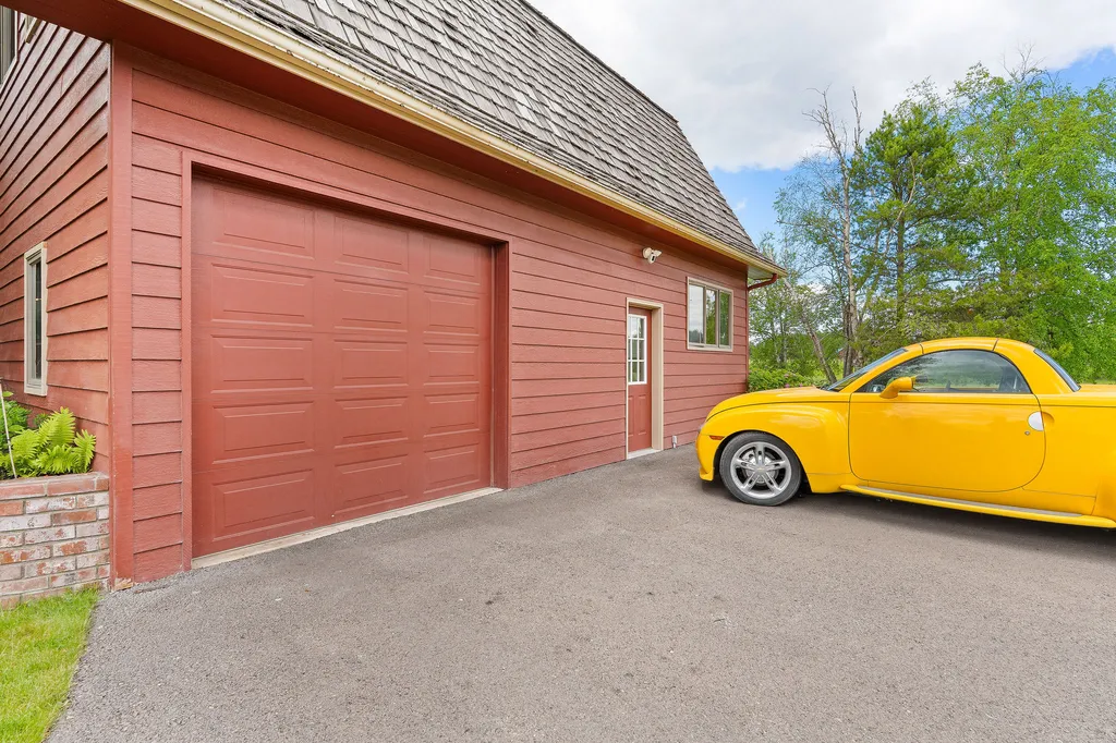 1160 Swan Horseshoe Drive Bigfork MT 59911