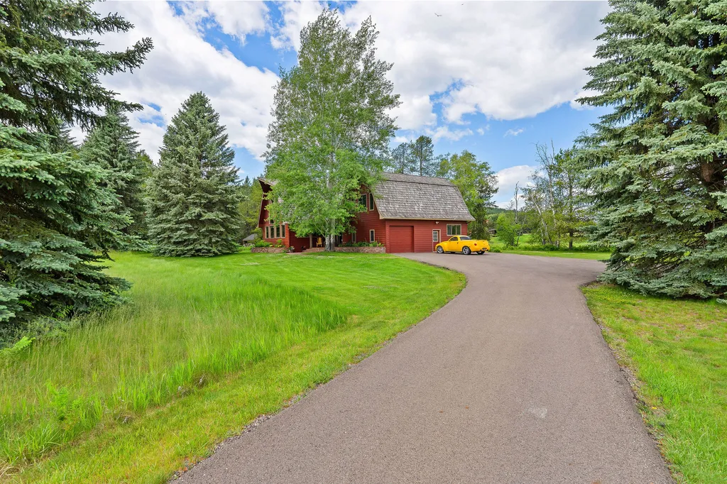 1160 Swan Horseshoe Drive Bigfork MT 59911