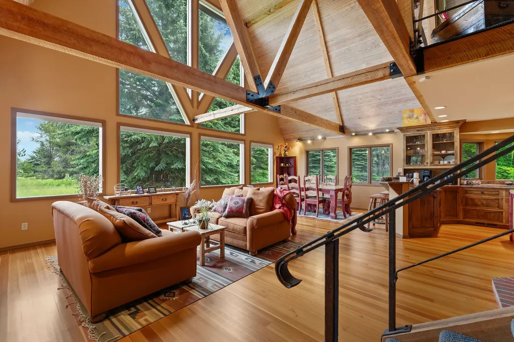 1160 Swan Horseshoe Drive Bigfork MT 59911