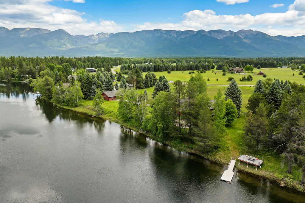 1160 Swan Horseshoe Drive Bigfork MT 59911
