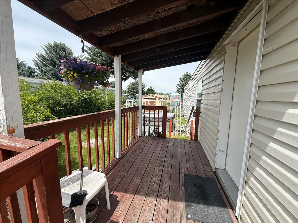 1813 S Reserve Street Missoula MT 59801