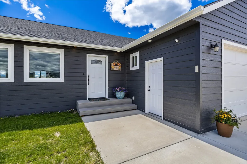 838 Diamond Ridge Loop Florence MT 59833