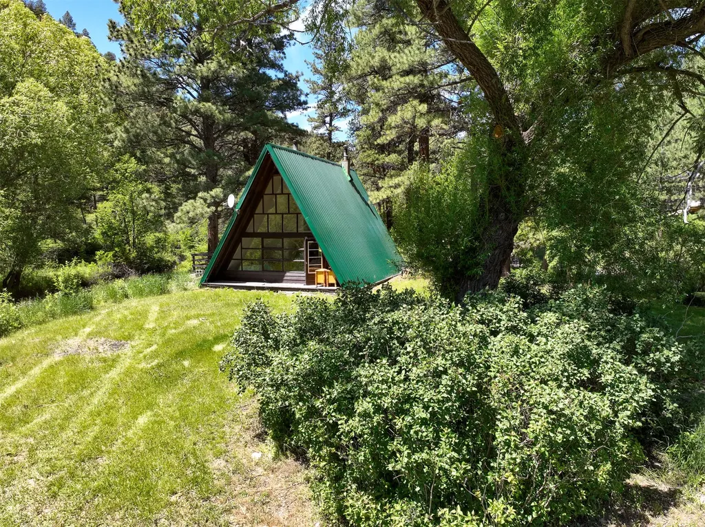 2623 Little Wolf Creek Road Wolf Creek MT 59648
