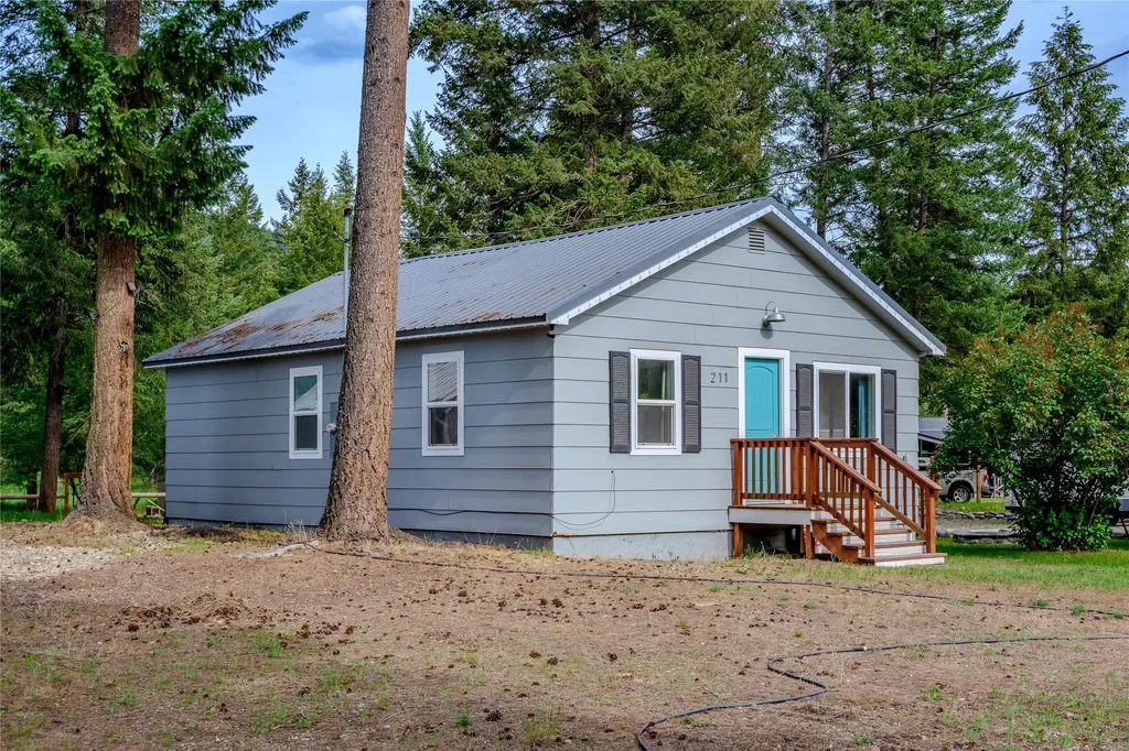 211 Autumn Road Libby MT 59923