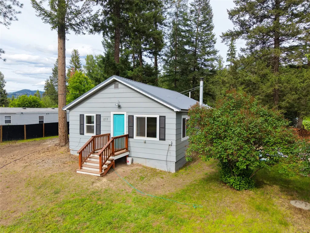 211 Autumn Road Libby MT 59923