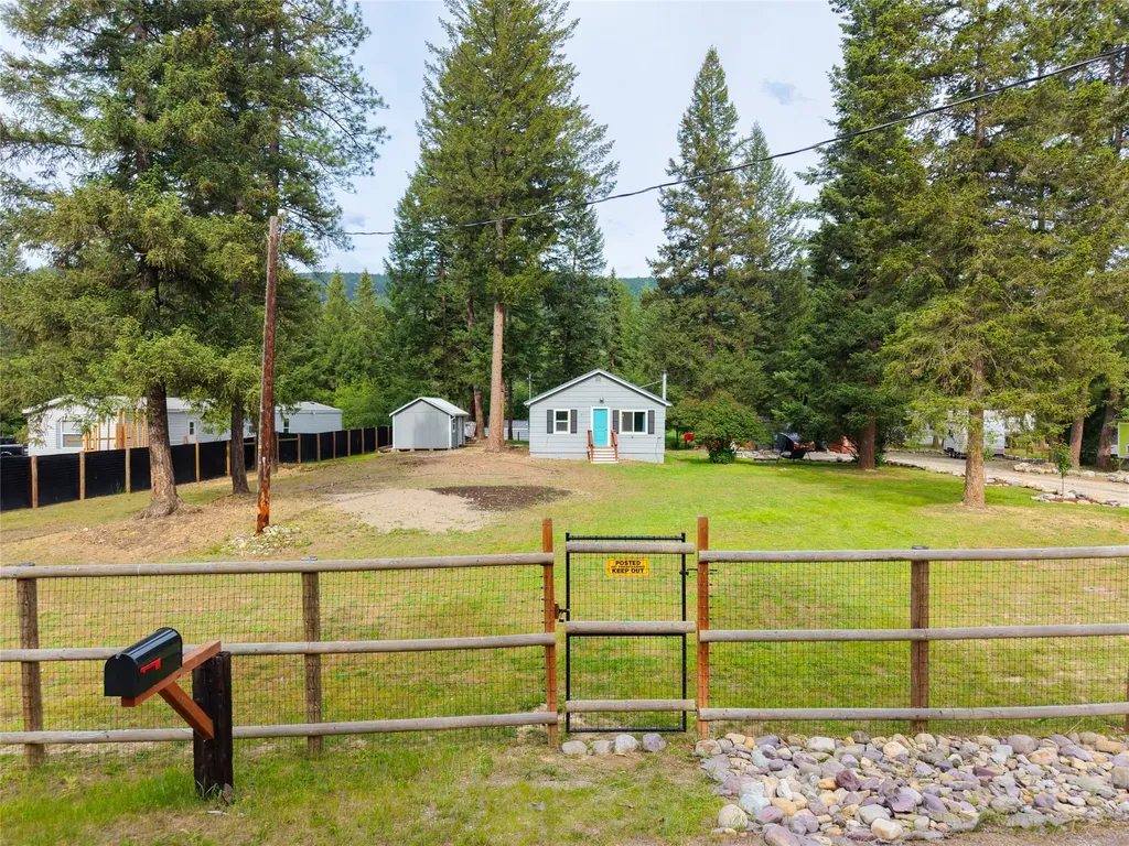 211 Autumn Road Libby MT 59923