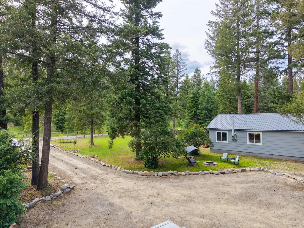 211 Autumn Road Libby MT 59923