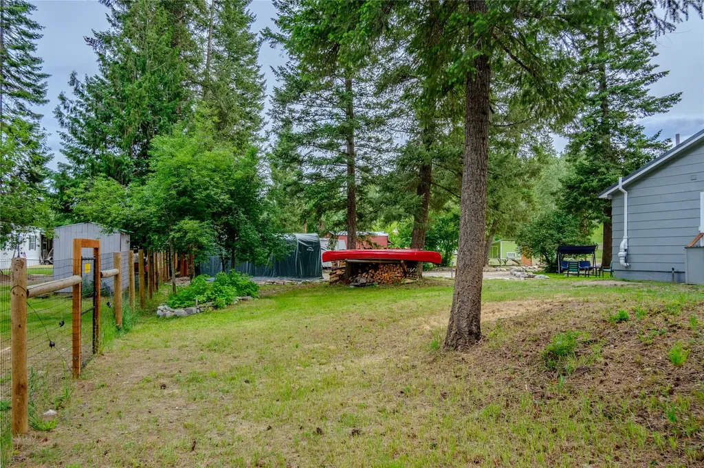 211 Autumn Road Libby MT 59923