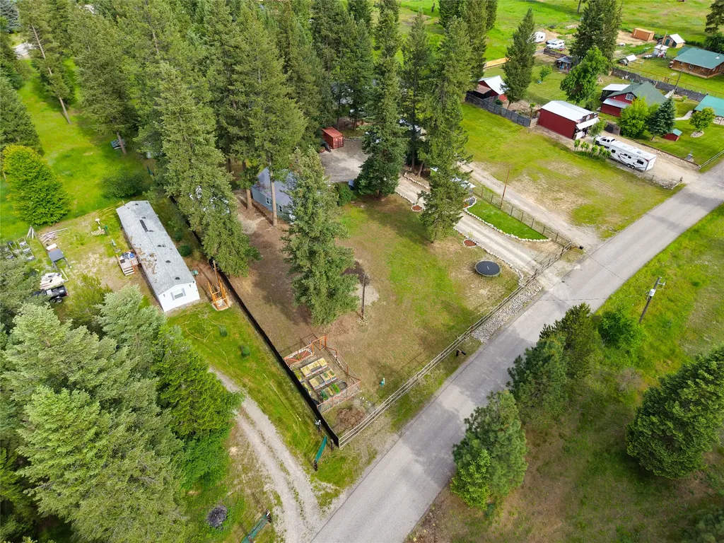 211 Autumn Road Libby MT 59923
