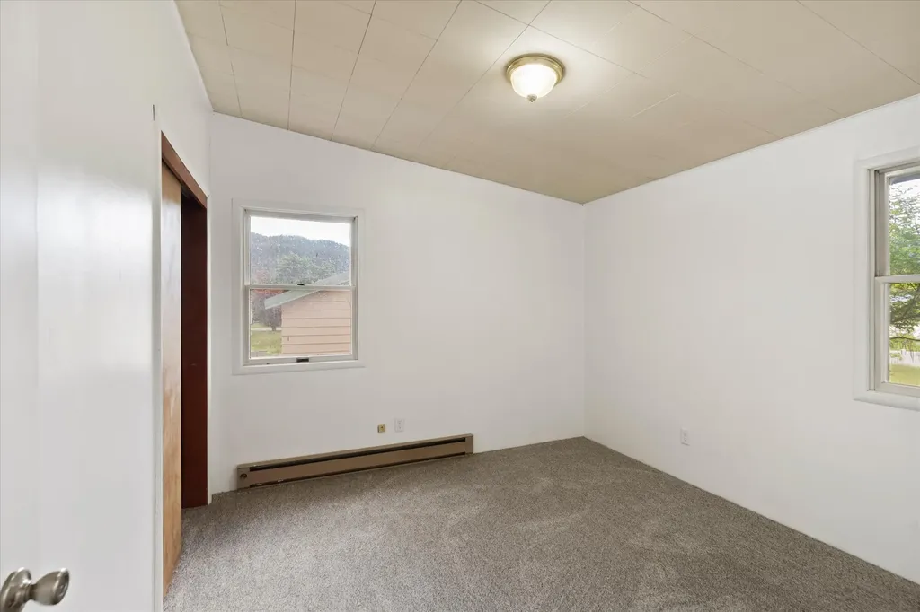 209 E Mineral Avenue Troy MT 59935