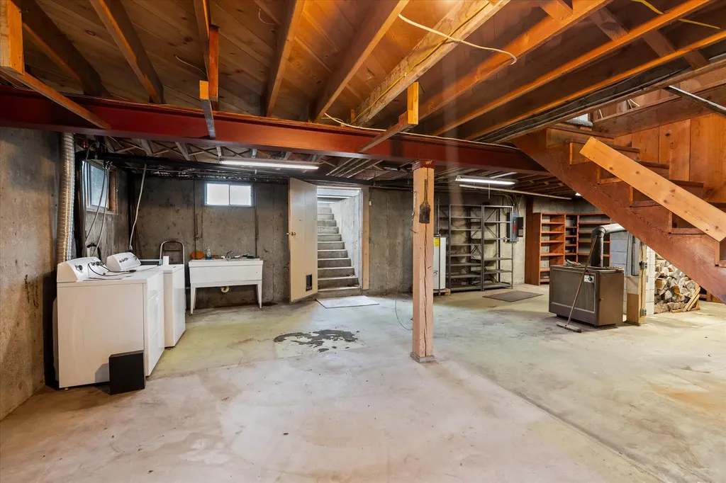 209 E Mineral Avenue Troy MT 59935