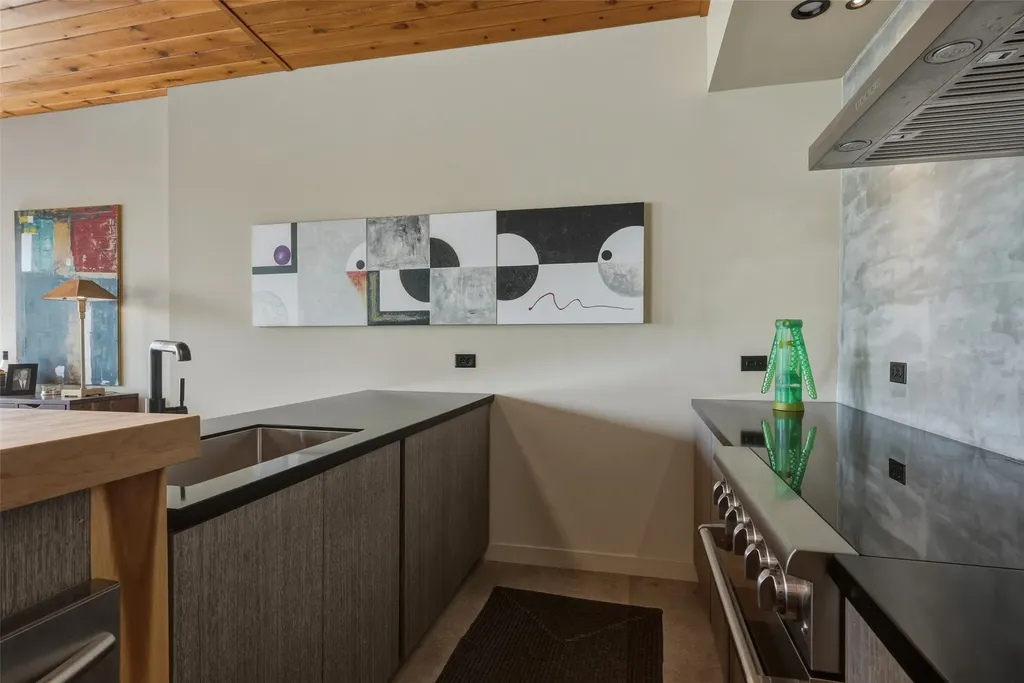 1136 Big Flat Road Missoula MT 59804