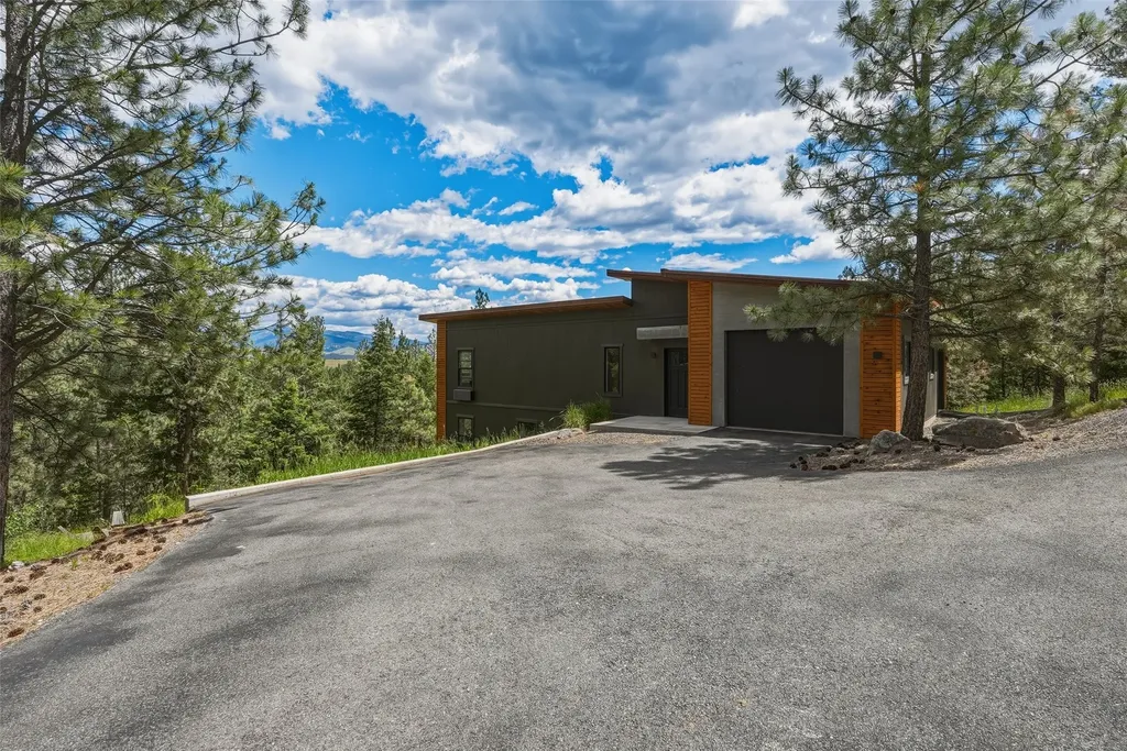 1136 Big Flat Road Missoula MT 59804