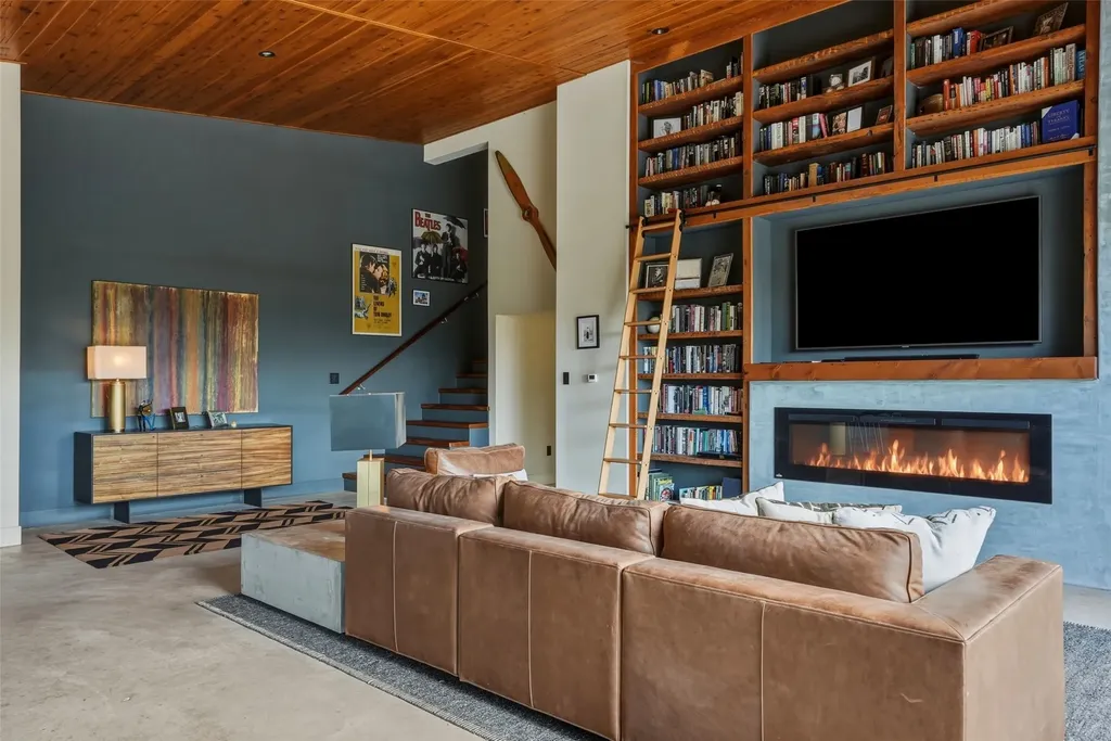 1136 Big Flat Road Missoula MT 59804
