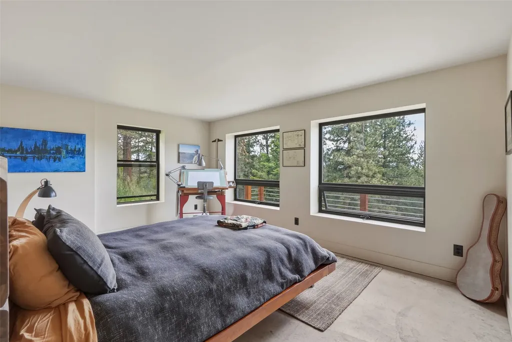 1136 Big Flat Road Missoula MT 59804