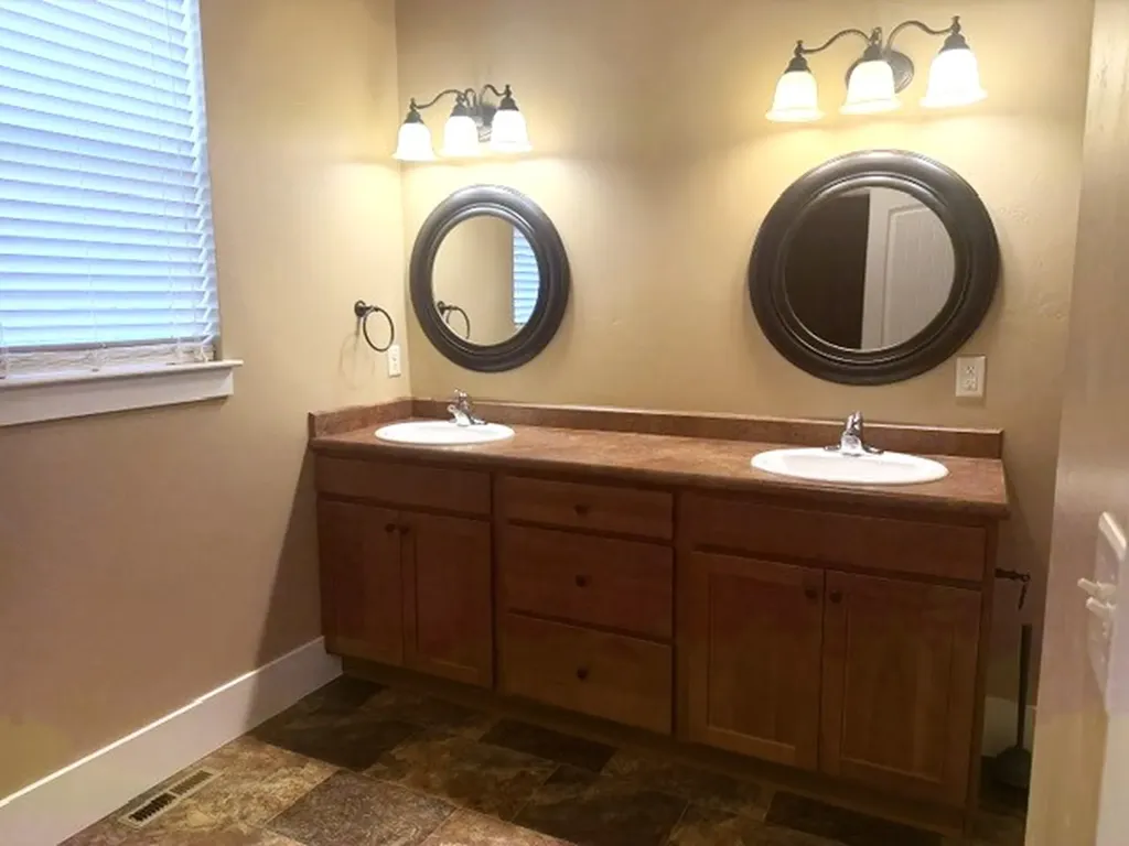 180 Bayberry Lane Hamilton MT 59840