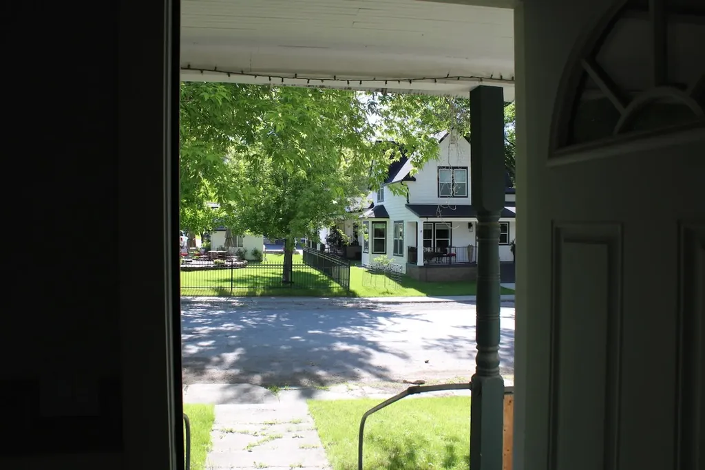 506 1st Avenue E Eureka MT 59917