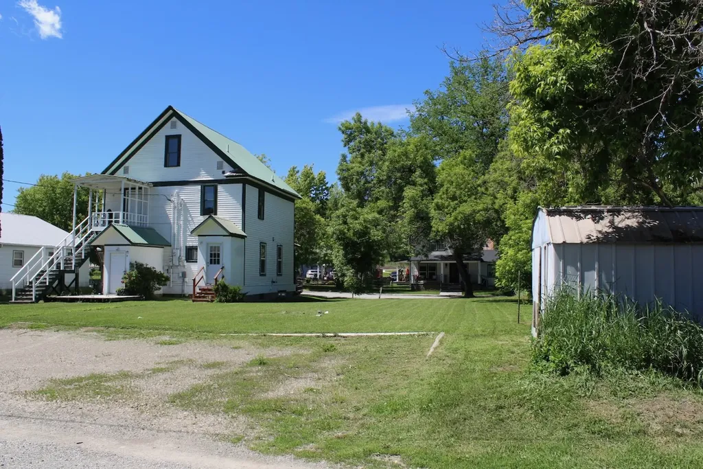 506 1st Avenue E Eureka MT 59917