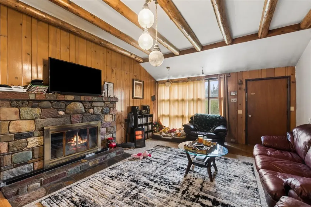 7585 Us Highway 2 E Columbia Falls MT 59912