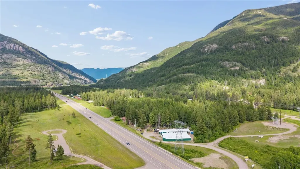 7585 Us Highway 2 E Columbia Falls MT 59912