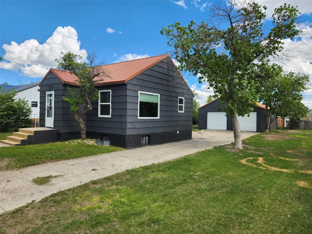 313 3rd Avenue SE Cut Bank MT 59427
