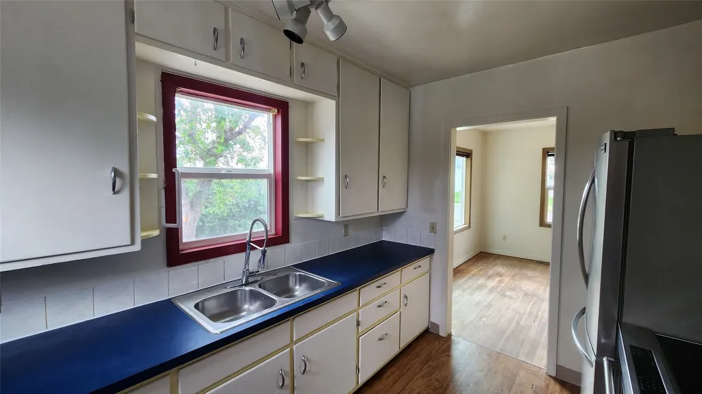 313 3rd Avenue SE Cut Bank MT 59427