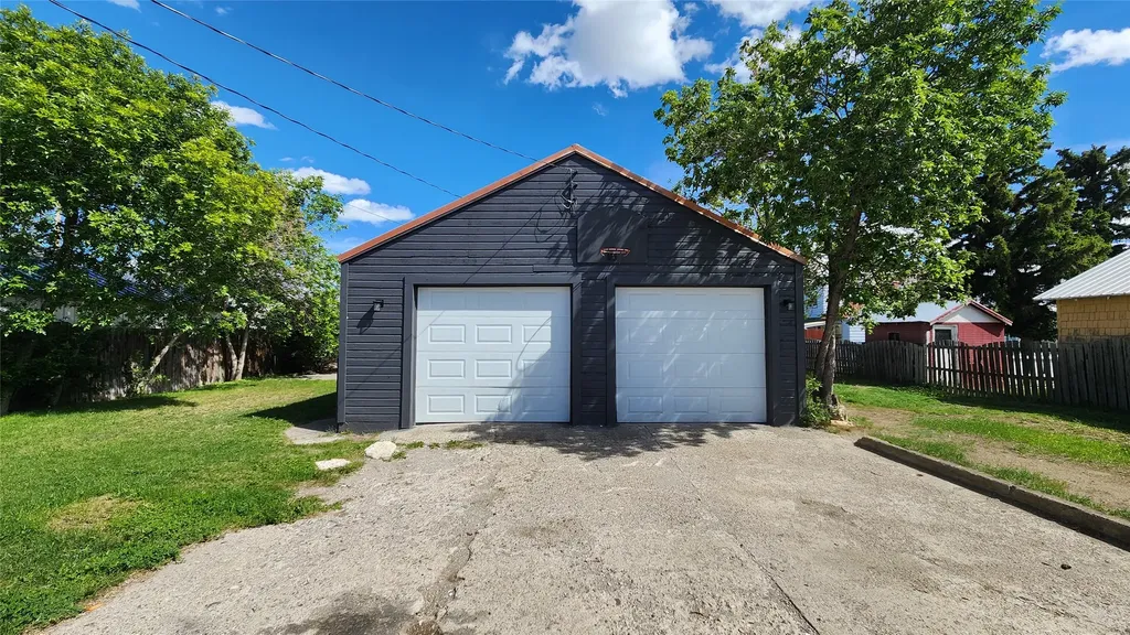 313 3rd Avenue SE Cut Bank MT 59427