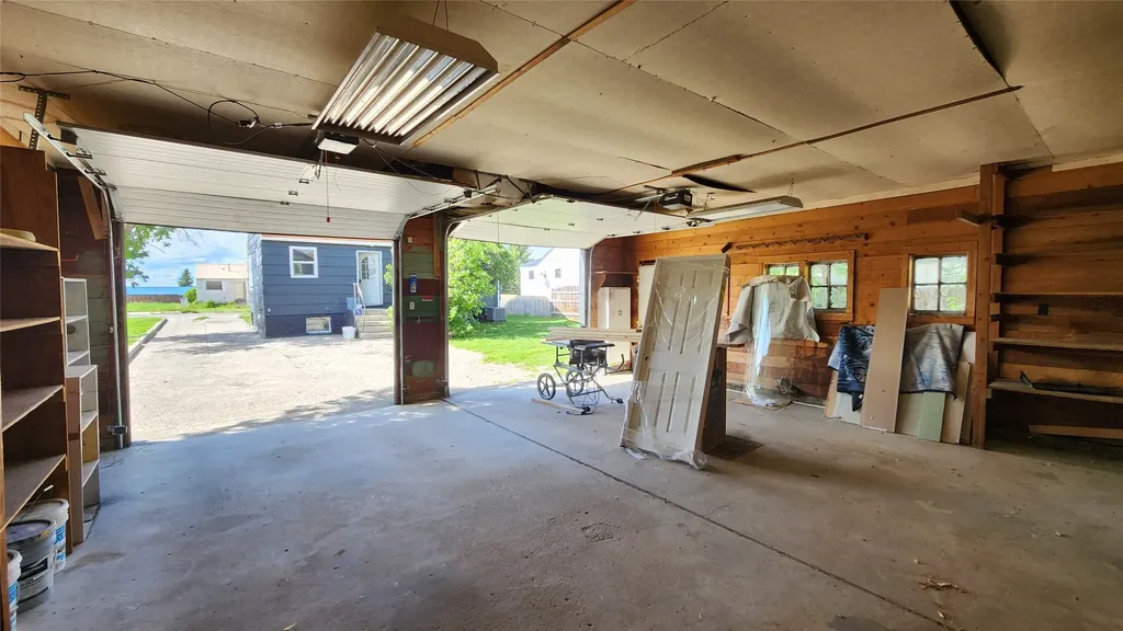 313 3rd Avenue SE Cut Bank MT 59427