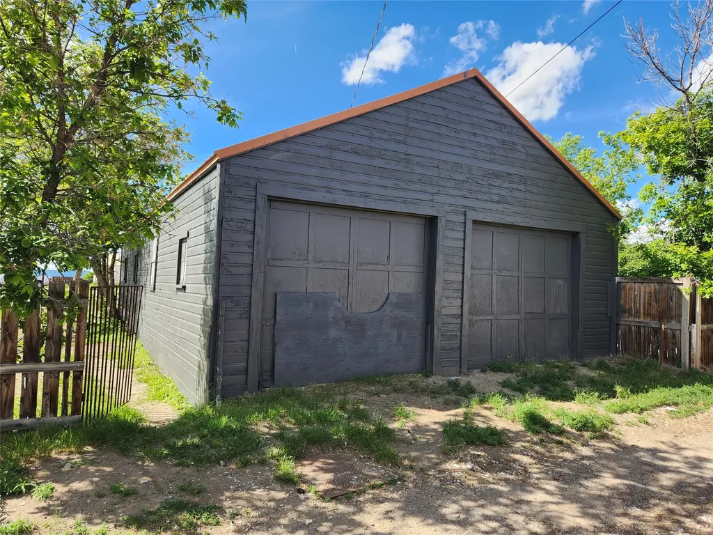 313 3rd Avenue SE Cut Bank MT 59427