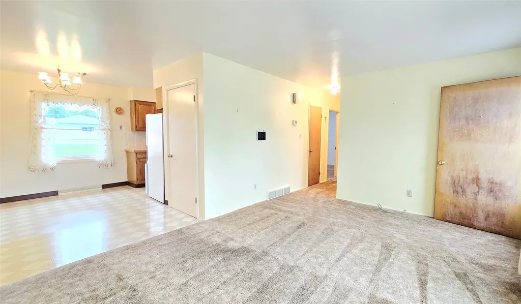 521 25th Avenue NE Great Falls MT 59404