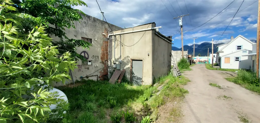 319 Main Street SW Ronan MT 59864
