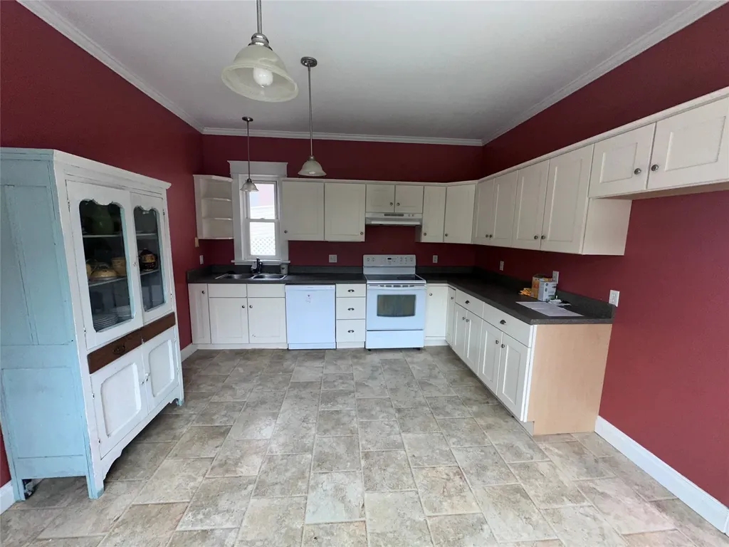 316 Broadway Avenue S Red Lodge MT 59068