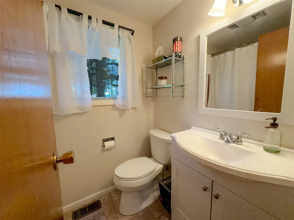 118 Locke Bay Drive E Marion MT 59925