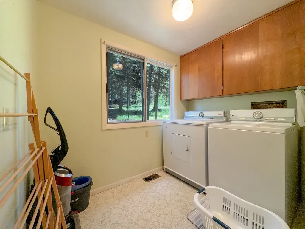 118 Locke Bay Drive E Marion MT 59925