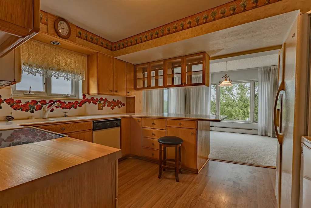 1536 Meadowlark Drive Great Falls MT 59404