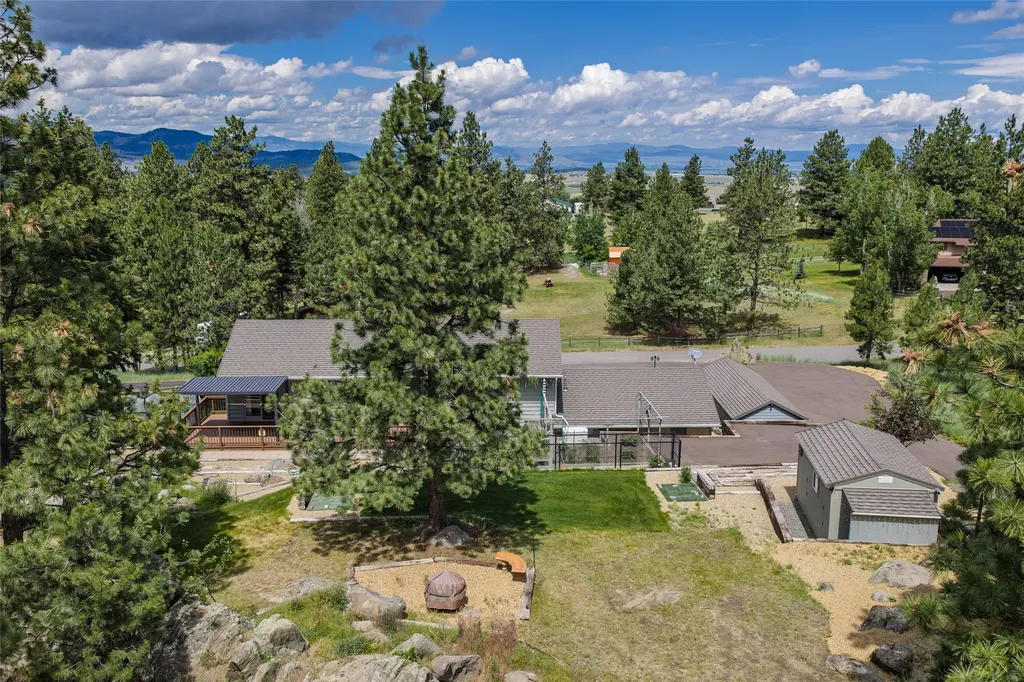 13 Big Dipper Drive Clancy MT 59634