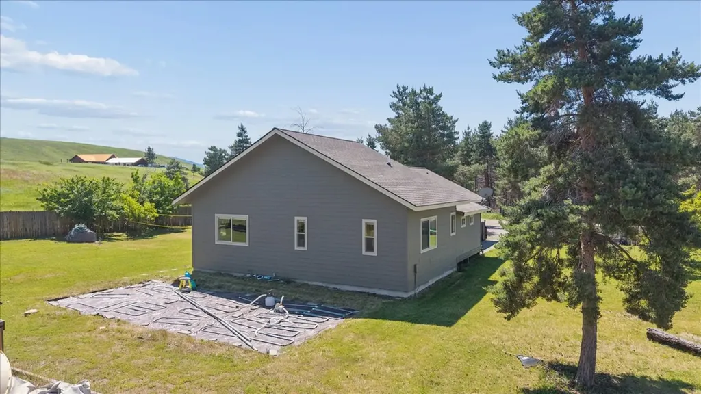 74 Berger Lane Eureka MT 59917