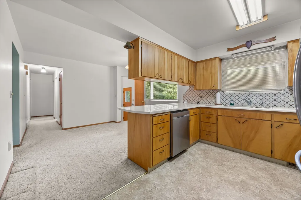 2312 Raymond Avenue Missoula MT 59802