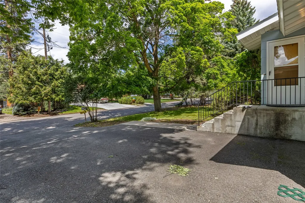 2312 Raymond Avenue Missoula MT 59802